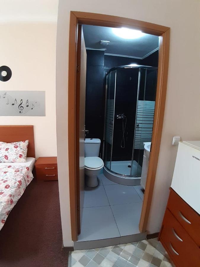 Old Town Friendly And Lovely Apartment Букурещ Екстериор снимка